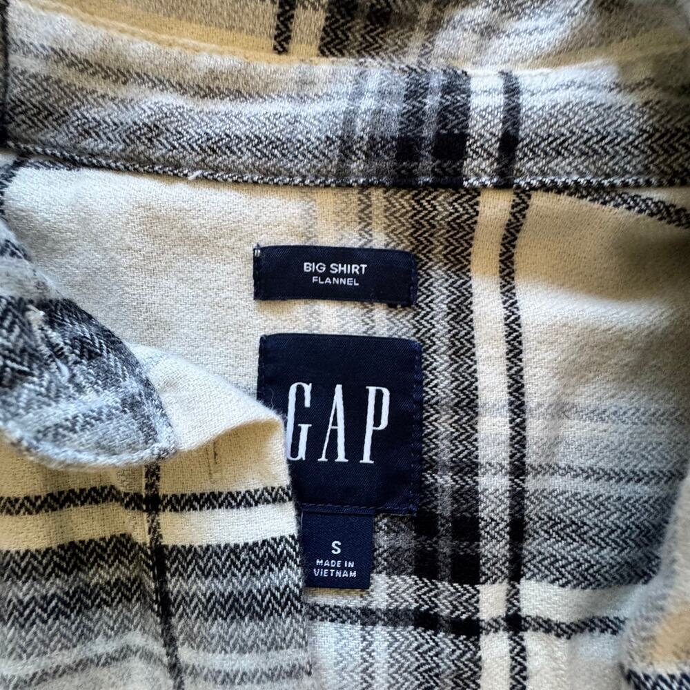 Gap Women's Oversized Flannel - Size S - Picture 2 of 4